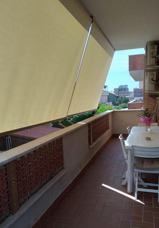 Tula 4 - Appartamento Vista Mare Passoscuro Exterior photo