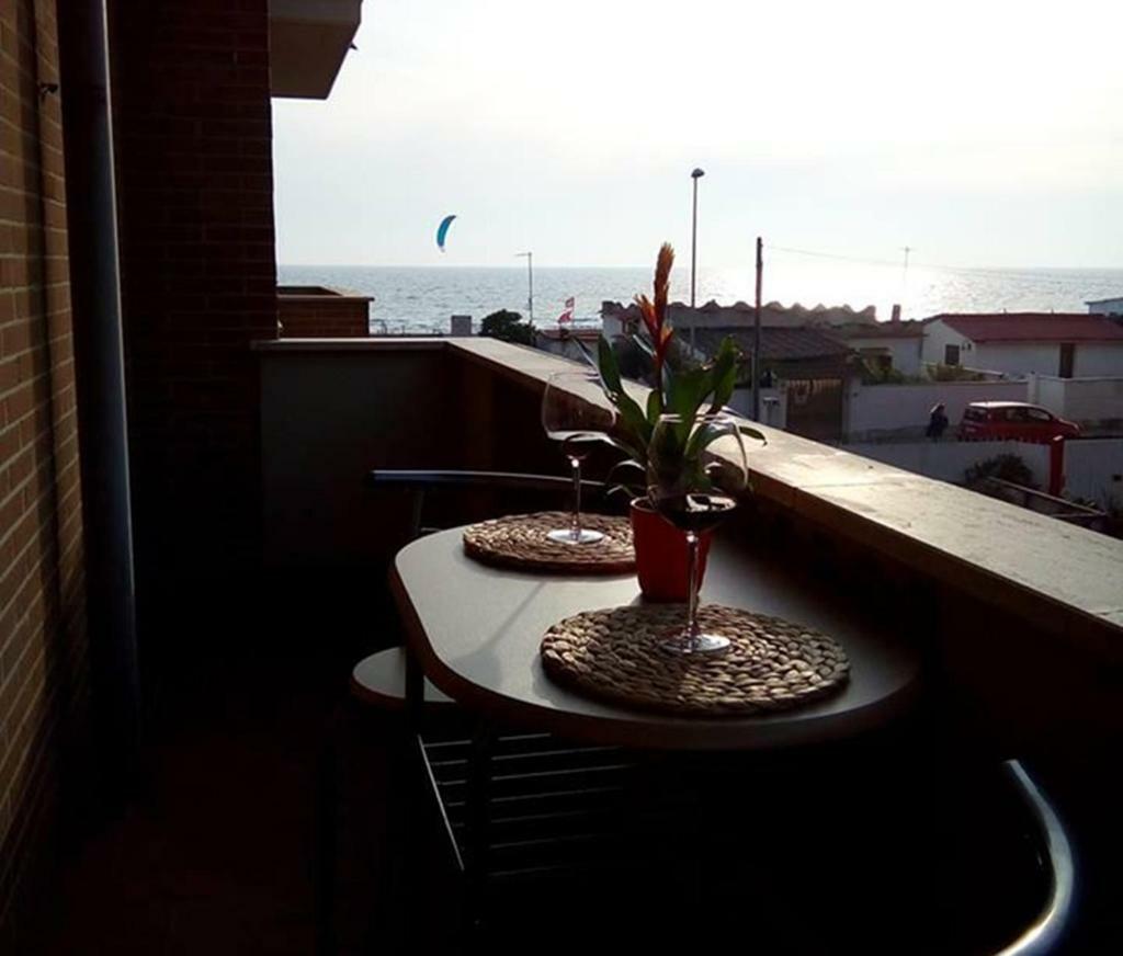 Tula 4 - Appartamento Vista Mare Passoscuro Exterior photo